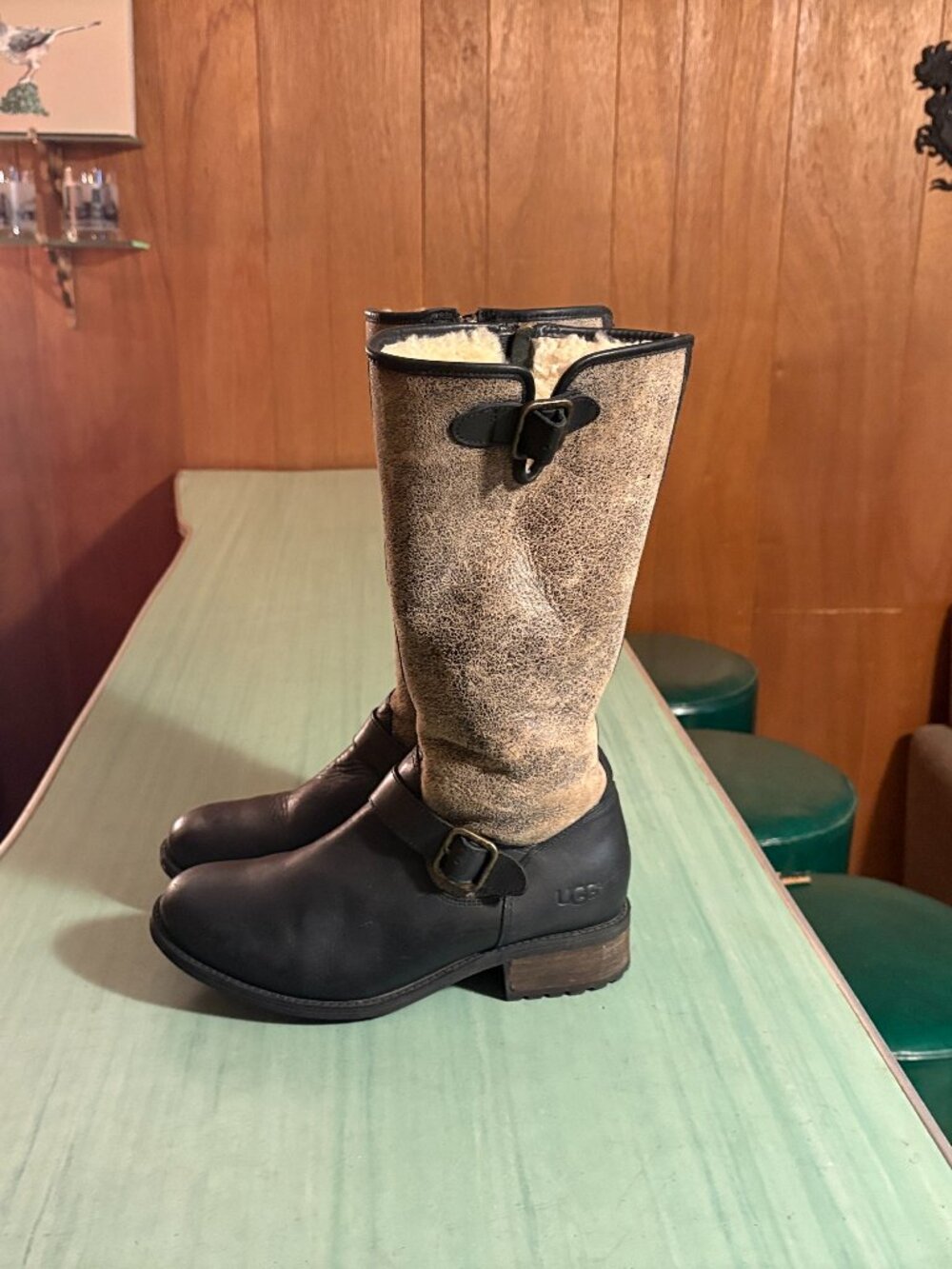 Womens UGG Chancery Bomber Sheepskin Tall Boots Size 8.5 1006679